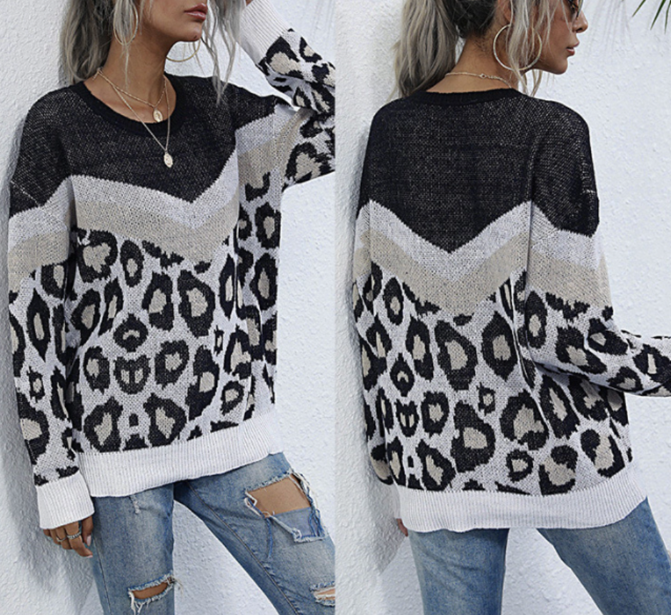 Womens Dual Tone Animal Print Sweater