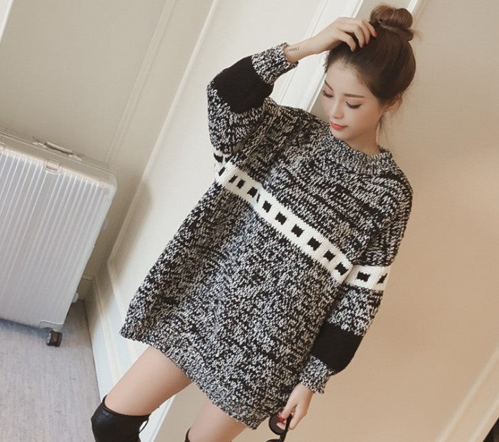 Womens Black Round Neck Sweater with Prints