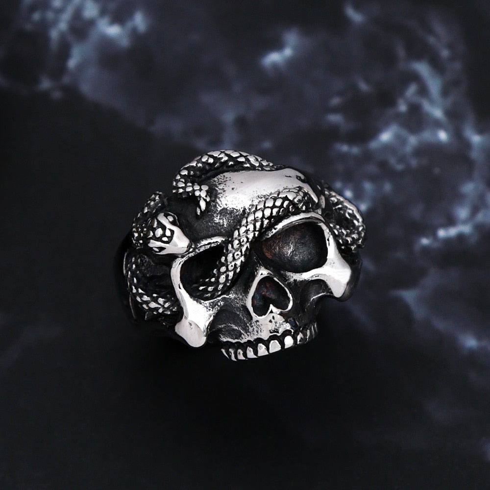 Skull Ring With Snake