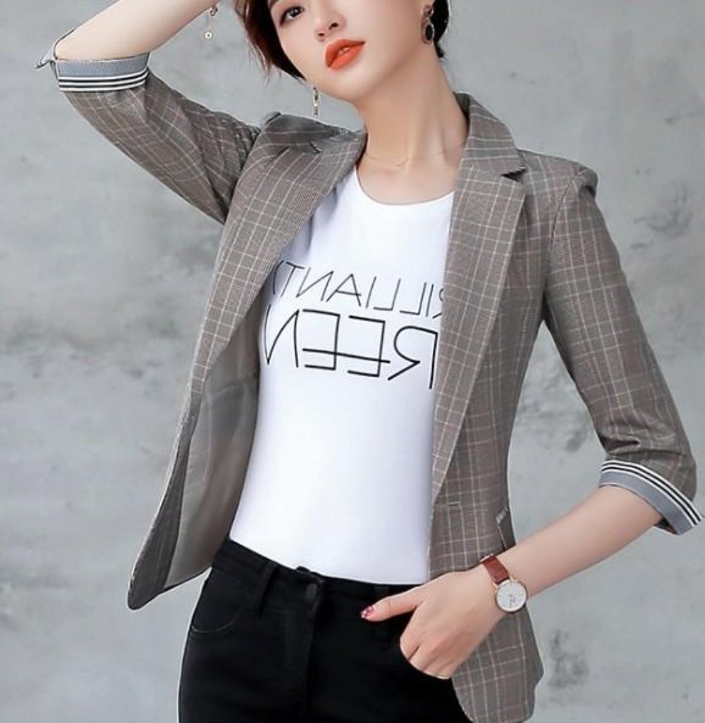 Womens Slim Fit Quarter Sleeve Single Button Blazer