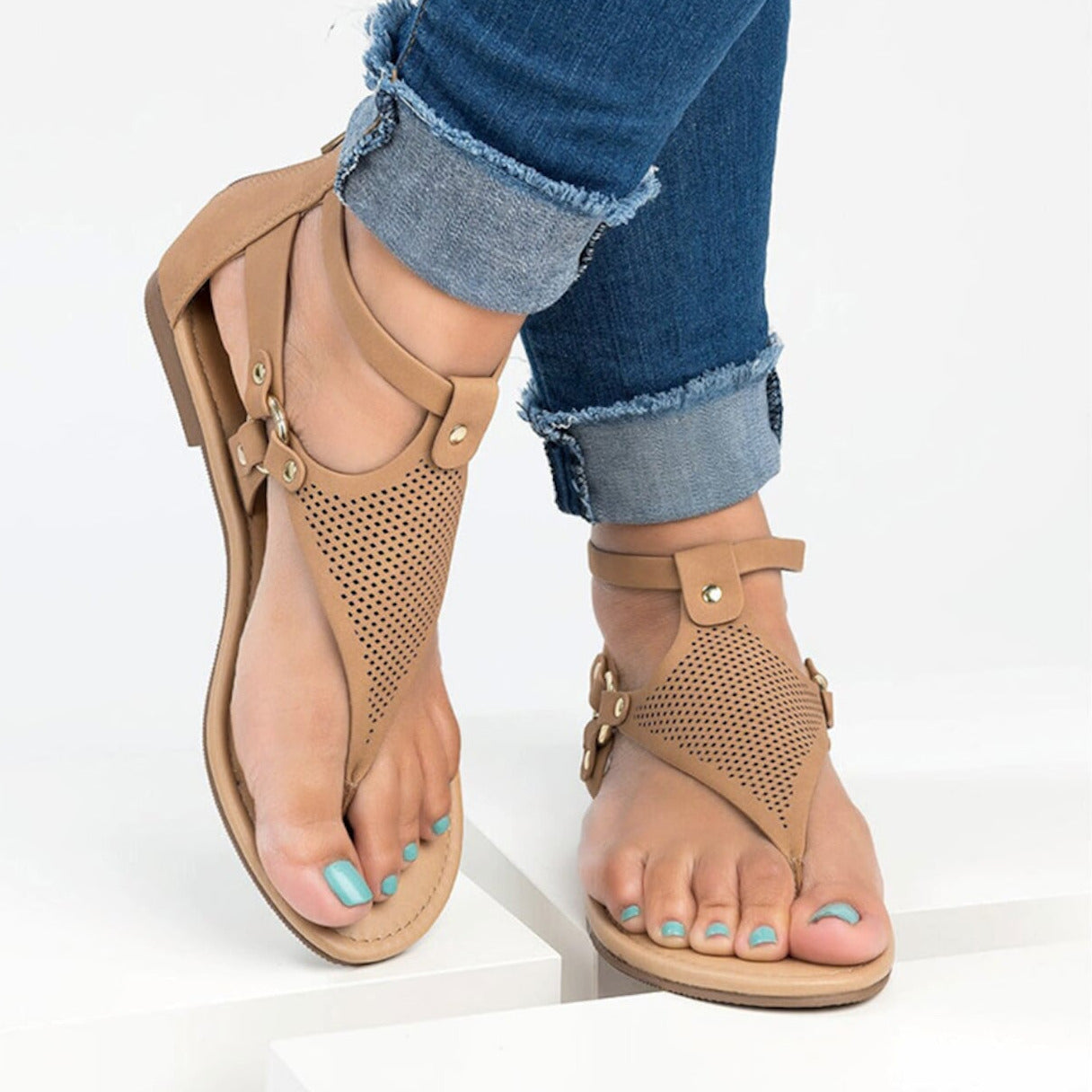 Womens Roman Vegan Leather Flip Flop Sandals