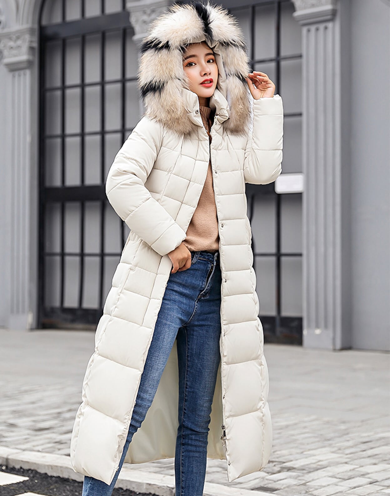 Womens Hooded Long Puffer Coat with Removable Faux Fur – Amtify